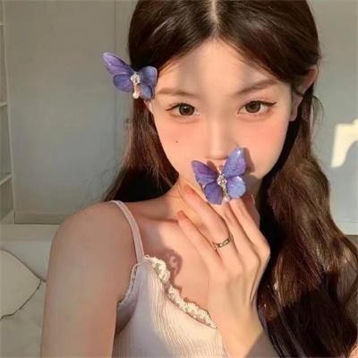 不必借光我即星辰